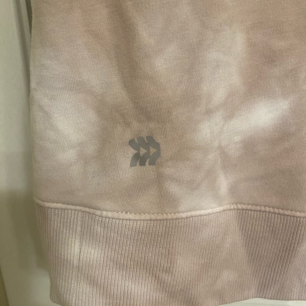 NWOT. All in Motion Taupe and Off White Tie Dye Sweatshirt Size Large - Picture 7 of 7